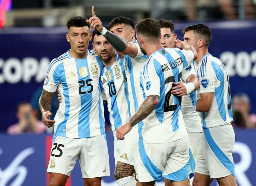 Argentina beat Canada 2-0 to seal spot in Copa America final
