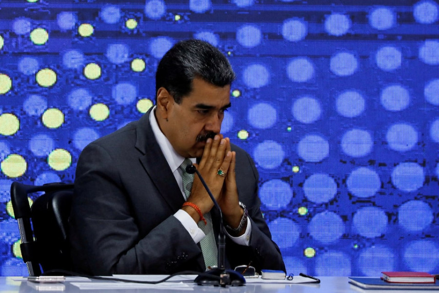 US to reimpose oil sanctions on Venezuela over election concerns