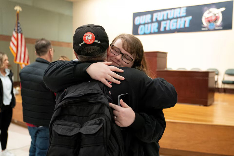 Boeing strike ends as workers accept new contract