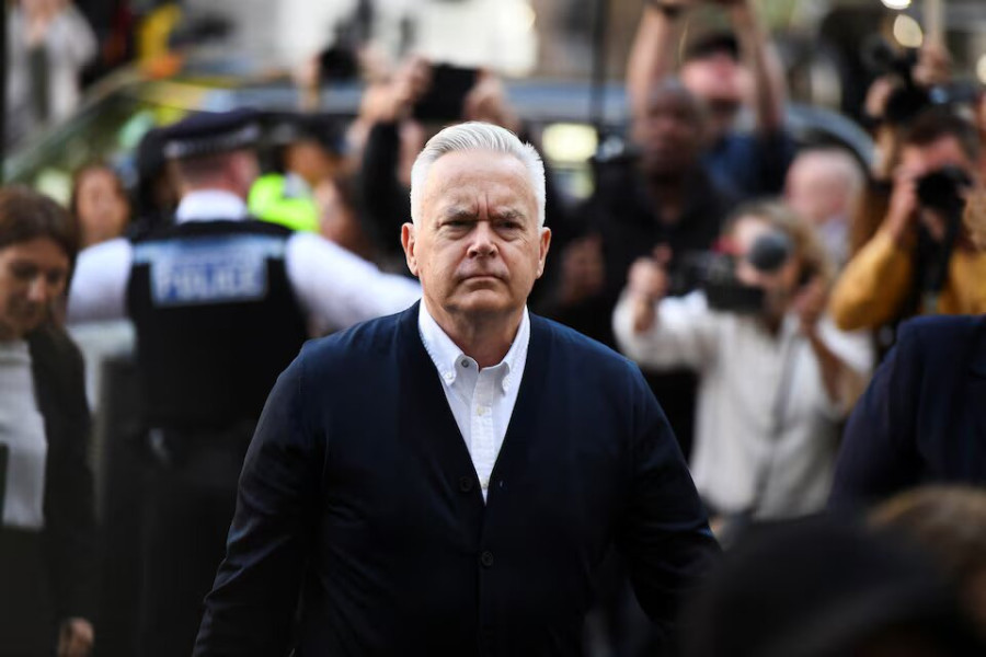 Ex-BBC presenter Huw Edwards given suspended sentence for indecent child images