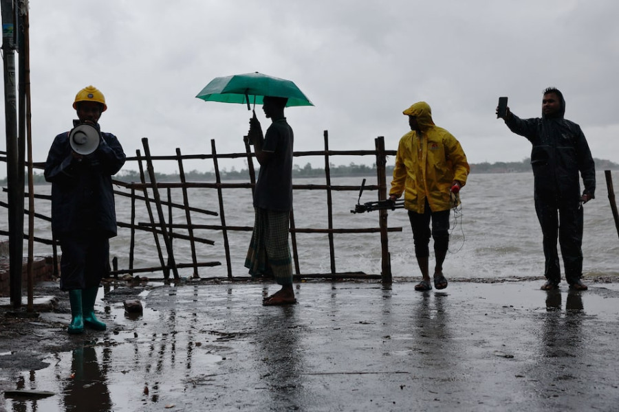 India and Bangladesh brace for year’s first cyclone
