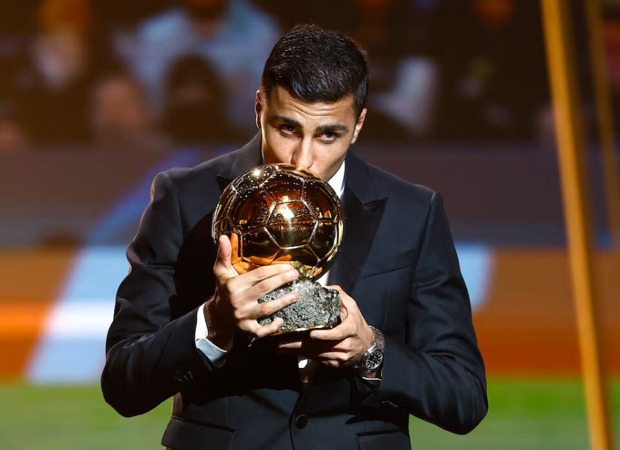 Spain’s Rodri wins Ballon d’Or for best player in the world