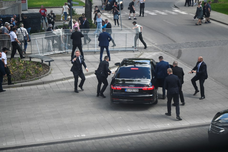 Slovak PM Fico in life-threatening condition after assassination attempt
