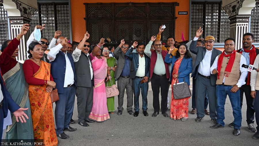 Janamat and Nagarik Unmukti unification thrown into limbo