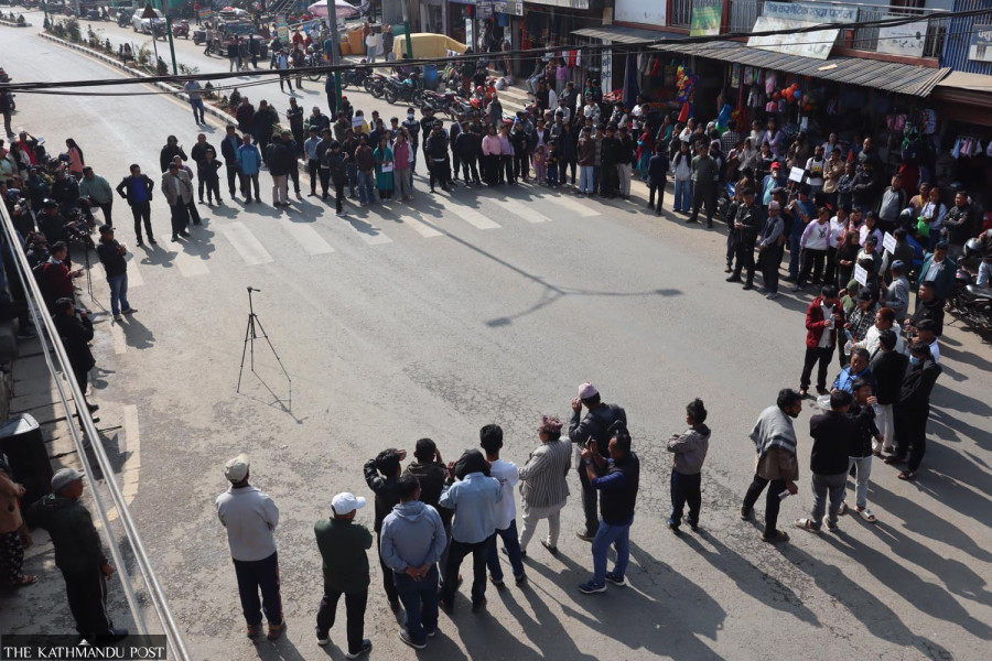 Cable car protest shuts transport in nine eastern districts