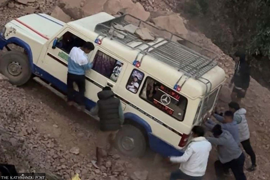 Delays leave Rampur-Arunkhola road section in disrepair