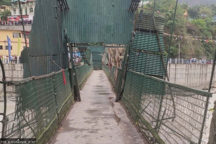 India briefly shuts border bridge in Darchula without notice