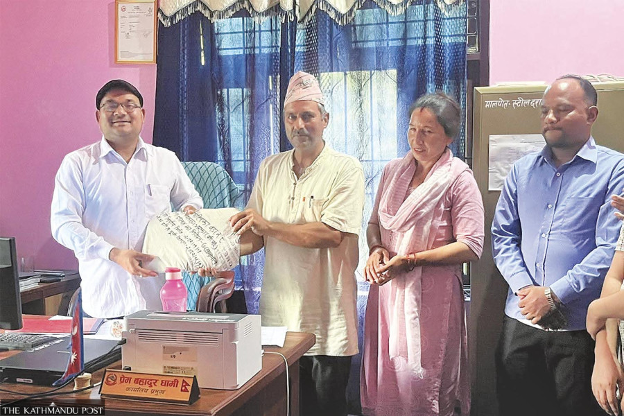 Dreams of Dadeldhura landless shattered with commission’s dissolution