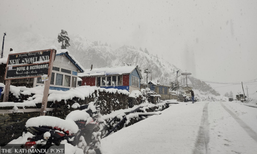 Heavy snowfall hits Manang