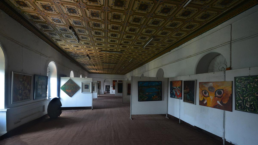 Of art exhibitions and spaces