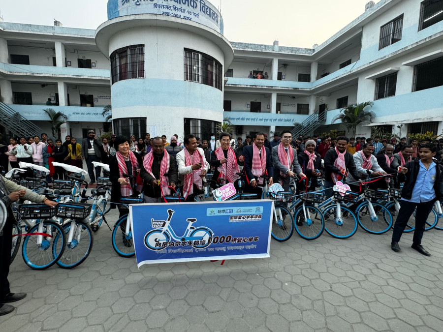 1,000 students in Madhesh receive bicycles