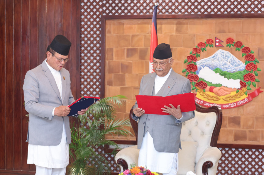 Kham Bahadur Garbuja sworn as state minister