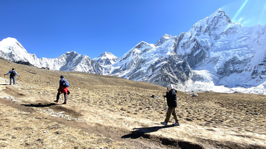 Nepal hikes Everest climbing fee to $15,000