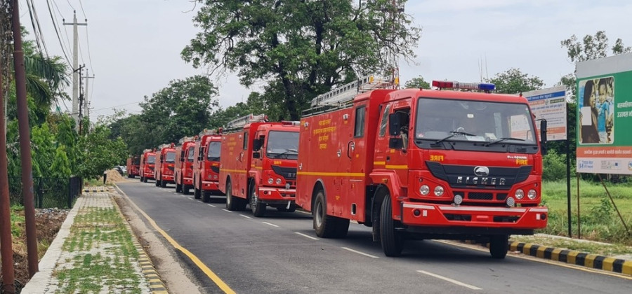 Madhesh government uses fire engines to supply drinking water as sources dry up