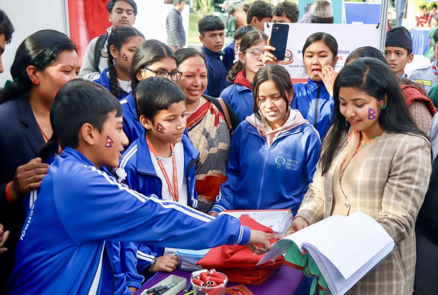 KMC fair showcases performances by community school children