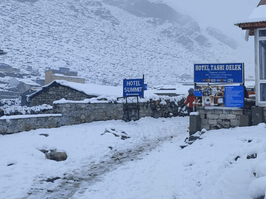 Heavy snowfall in Khumbu