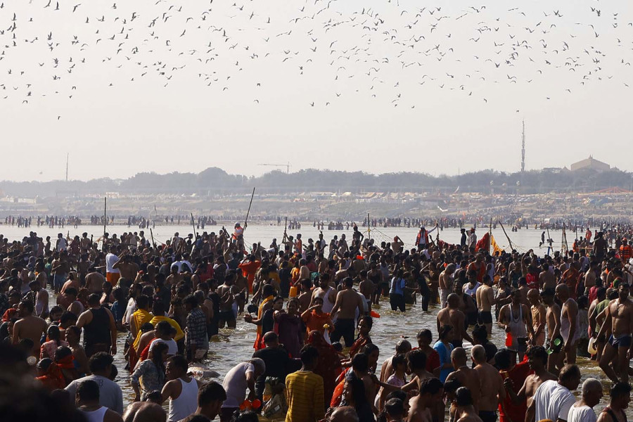 Three Nepalis die in road accident while returning from Kumbha Mela in India
