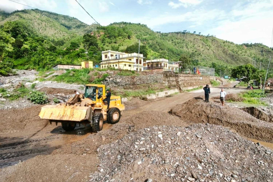 BP Highway reopens for traffic after landslides cleared