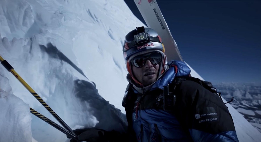 Pole Bargiel first man to ski down Mount Everest without oxygen tank