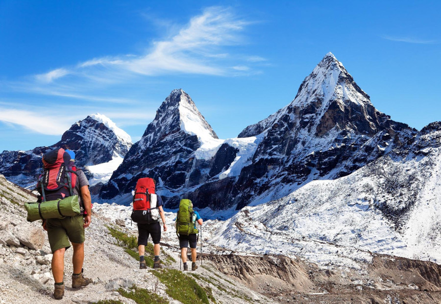 Climbers race for Everest permits before fees go up