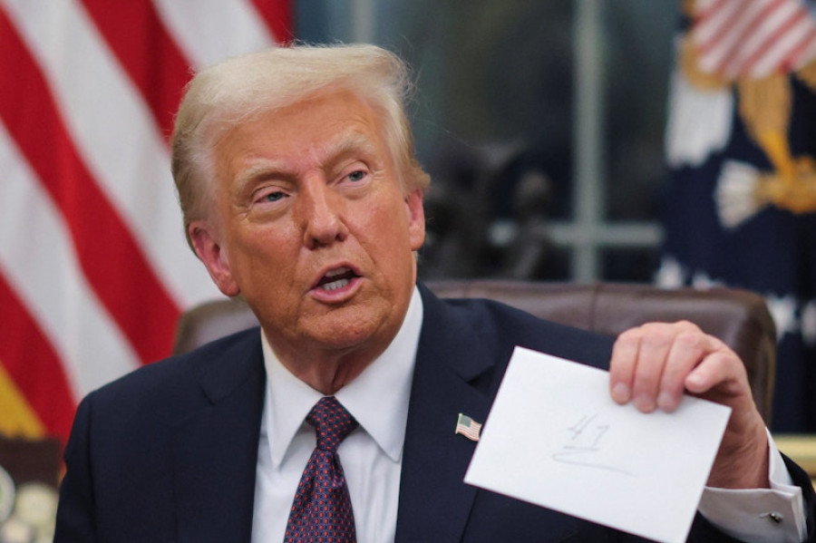 Here are orders Trump signed at the White House