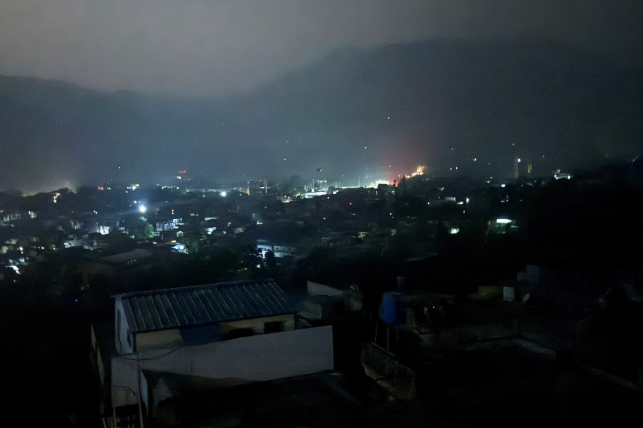 India strikes Pakistan in aftermath of Kashmir tourist killings