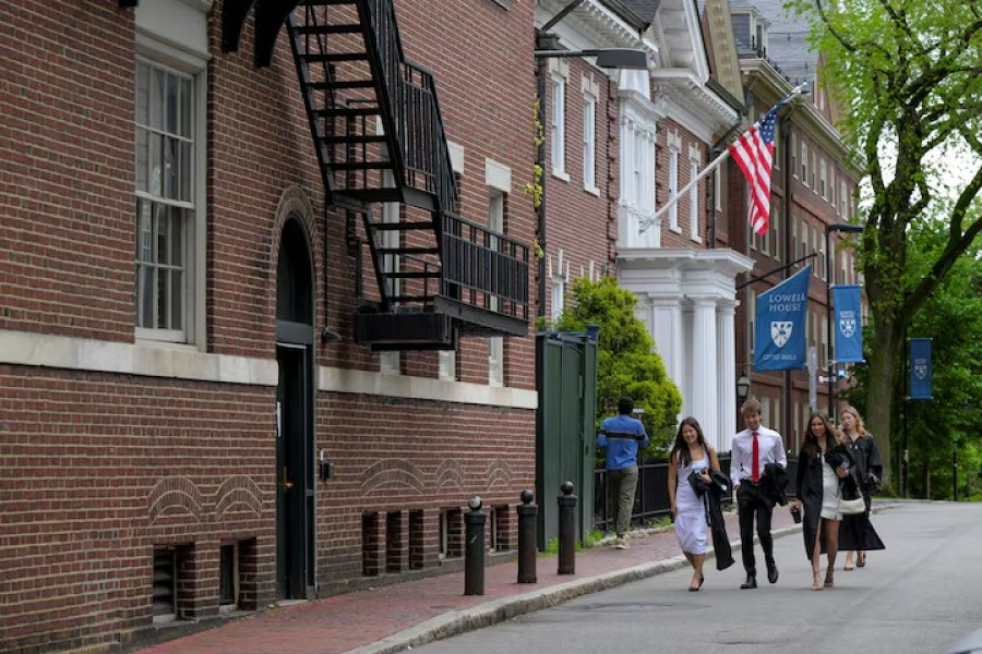 Long advantageous, Harvard’s China ties become a political liability