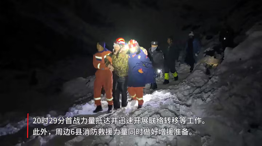 All stranded Everest hikers evacuated from remote Tibetan valley