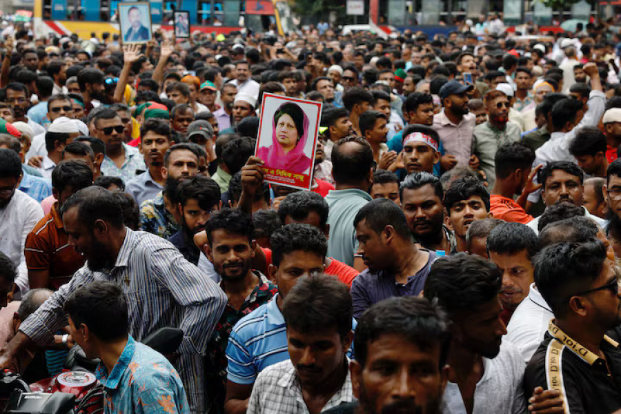 Bangladesh’s top court acquits former PM Khaleda in graft case