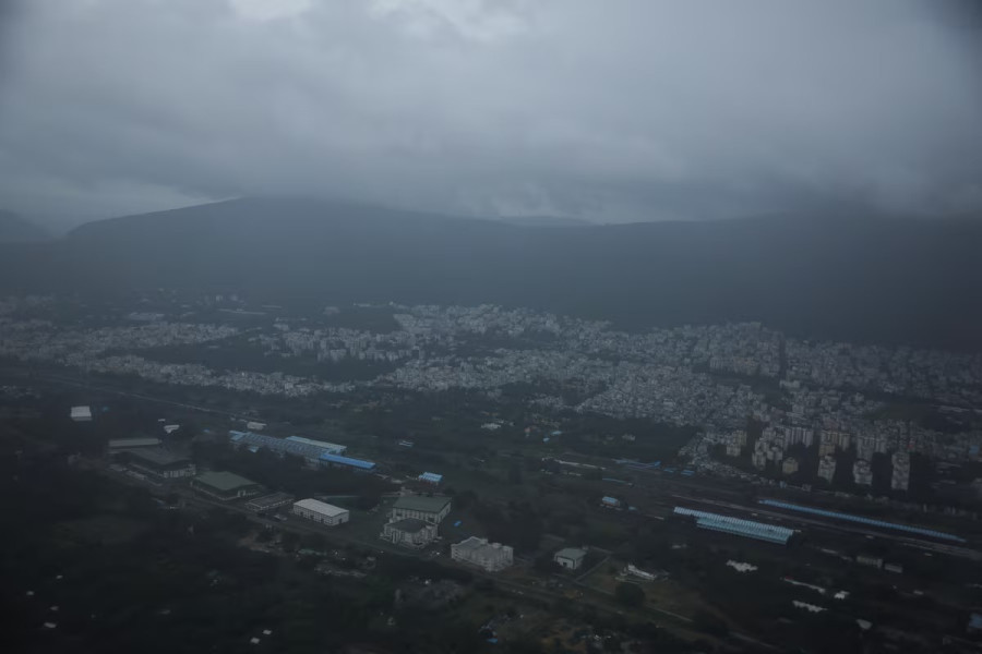 India evacuates tens of thousands as cyclone Montha gains strength