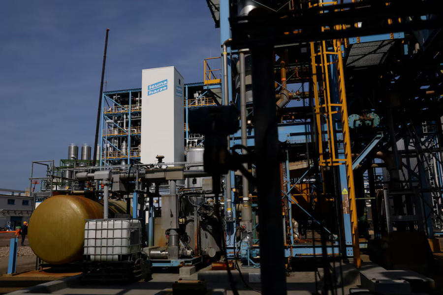 Back to Russian gas? Trump-wary EU has energy security dilemma
