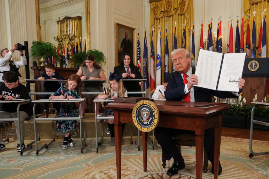 Trump signs order aimed at dismantling US Department of Education